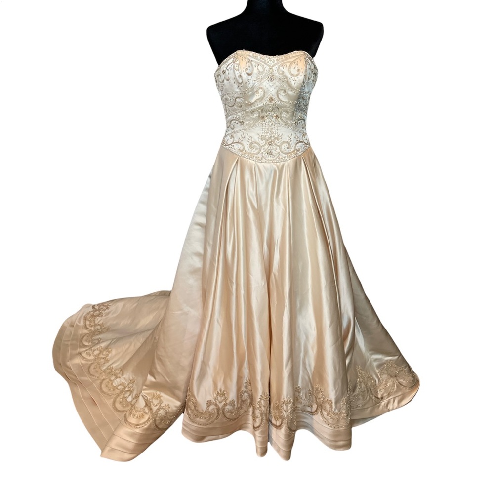 Unknown Source Ball Gown Beading | Lace up | Train Satin Sleeveless Dress
